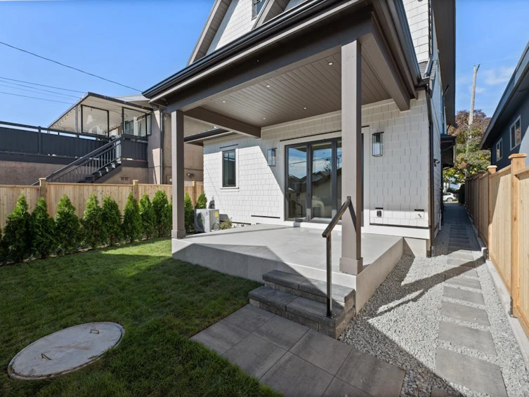 2-2680 E 5th Avenue, Vancouver, BC, V5M 1M9 - 33