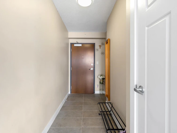 1201-2978 Glen Drive, Coquitlam, BC, V3B 0C3 - 3