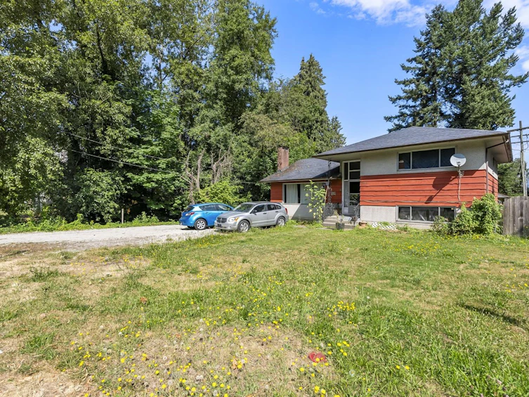 13321 108 Avenue, Surrey, BC, V3T 2J7
