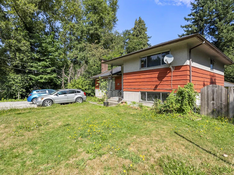 13321 108 Avenue, Surrey, BC, V3T 2J7 - 2