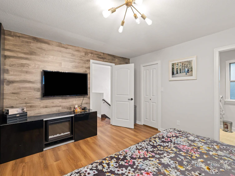 187 Warrick Street, Coquitlam, BC, V3K 6C1 - 25