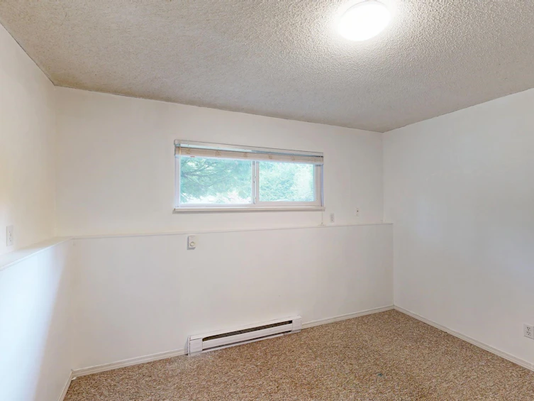 34898 Laburnum Avenue, Abbotsford, BC, V2S 5J4 - 21