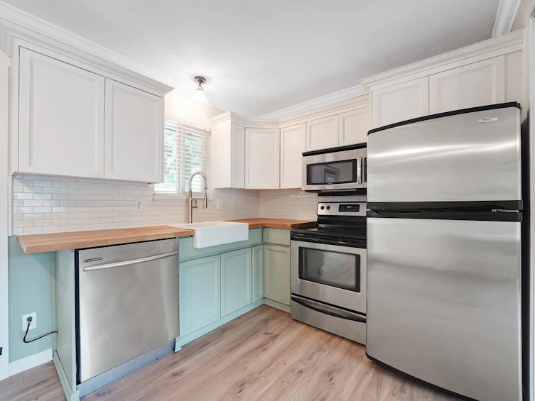 34898 Laburnum Avenue, Abbotsford, BC, V2S 5J4 - 4