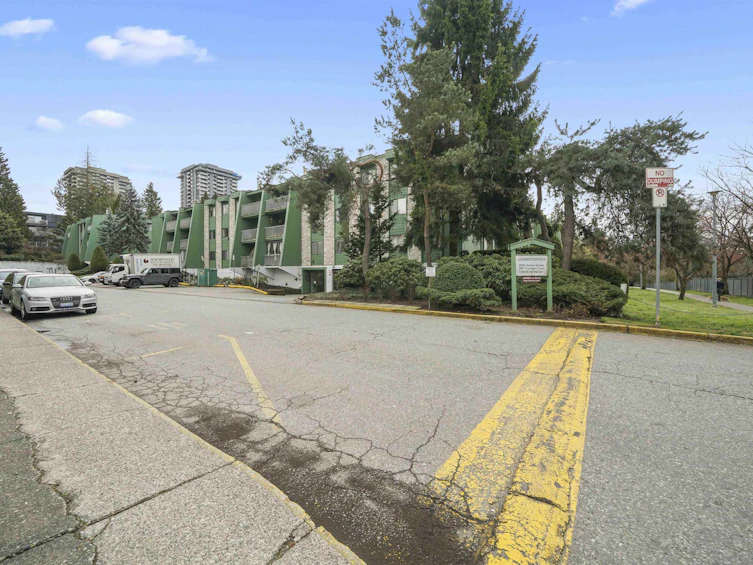 206-9202 Horne Street, Burnaby, BC, V3N 4K2 - 25