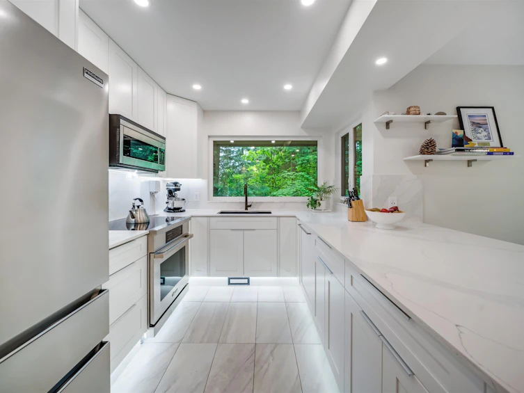 867 Frederick Road, North Vancouver, BC, V7K 2Y5 - 6
