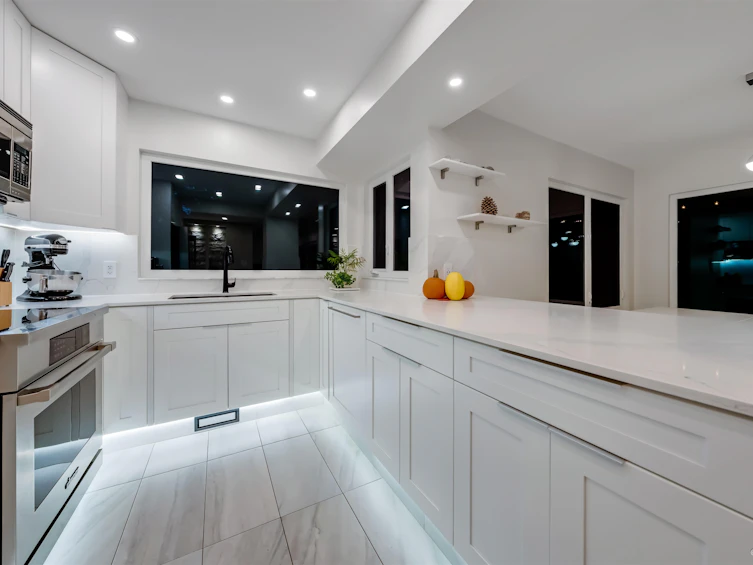 867 Frederick Road, North Vancouver, BC, V7K 2Y5 - 9