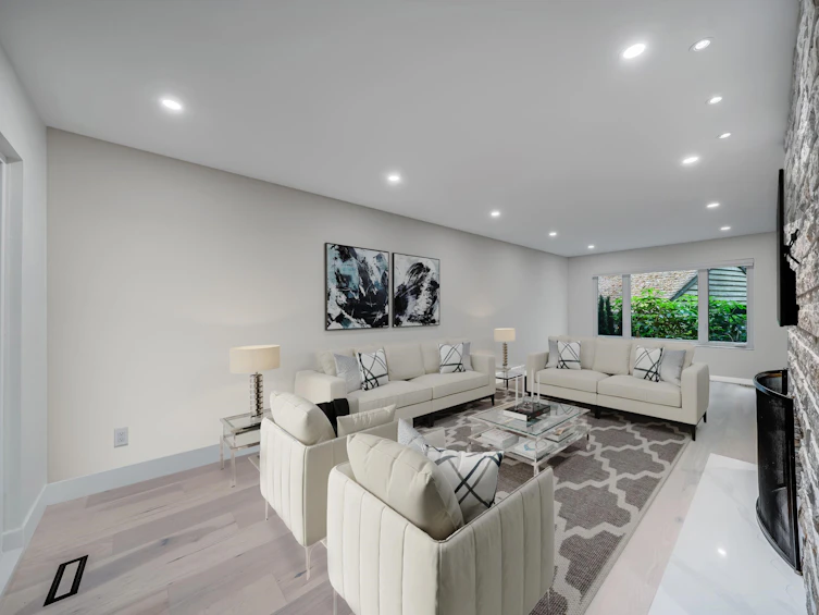 867 Frederick Road, North Vancouver, BC, V7K 2Y5 - 4