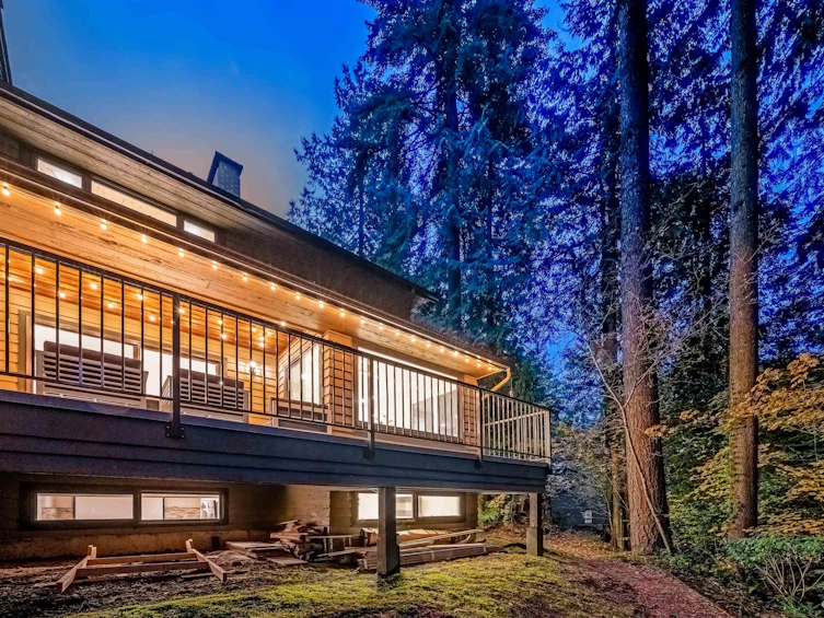 867 Frederick Road, North Vancouver, BC, V7K 2Y5 - 2