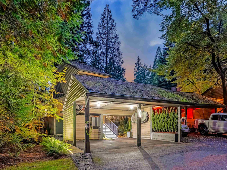 867 Frederick Road, North Vancouver, BC, V7K 2Y5
