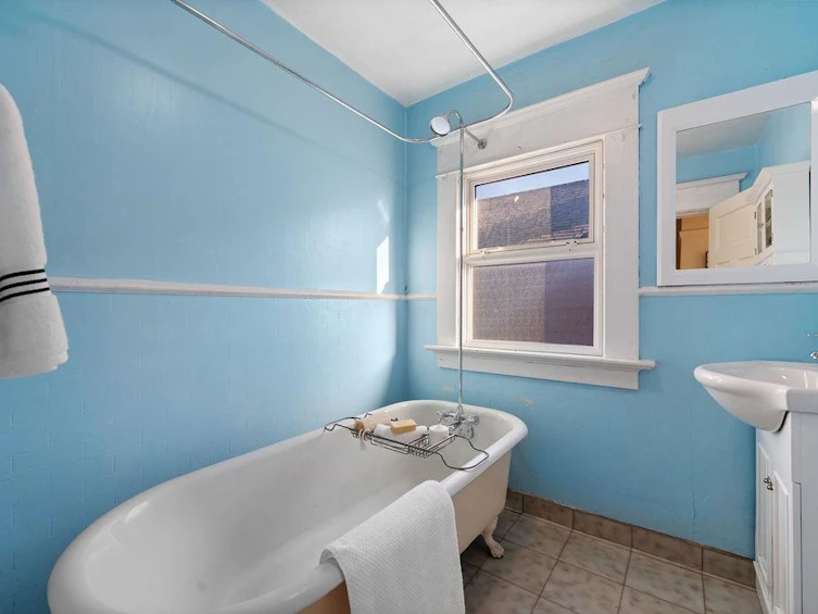 2130 Parker Street, Vancouver, BC, V5L 2L7 - 27