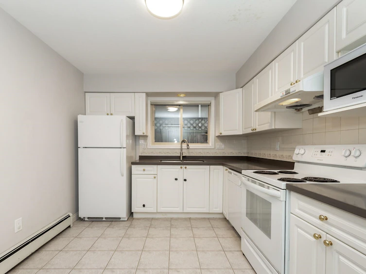 779 W 69th Avenue, Vancouver, BC, V6P 2W2 - 13