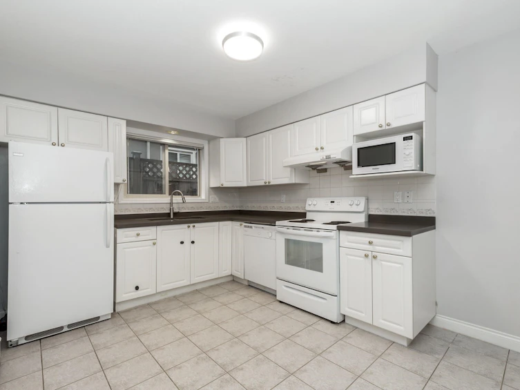 779 W 69th Avenue, Vancouver, BC, V6P 2W2 - 12