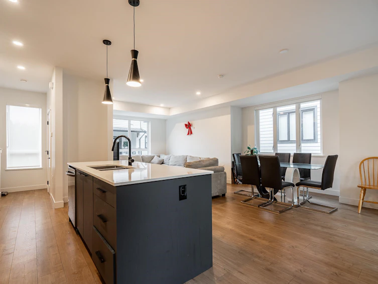 13-10527 155 Street, Surrey, BC, V3R 0S1 - 4