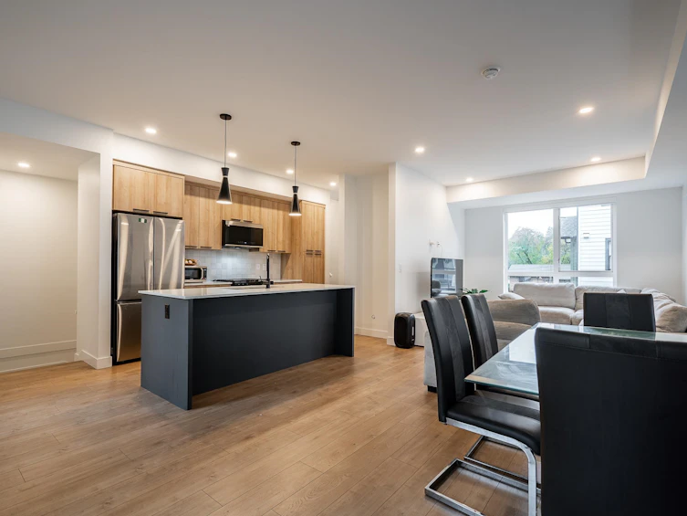 13-10527 155 Street, Surrey, BC, V3R 0S1 - 11
