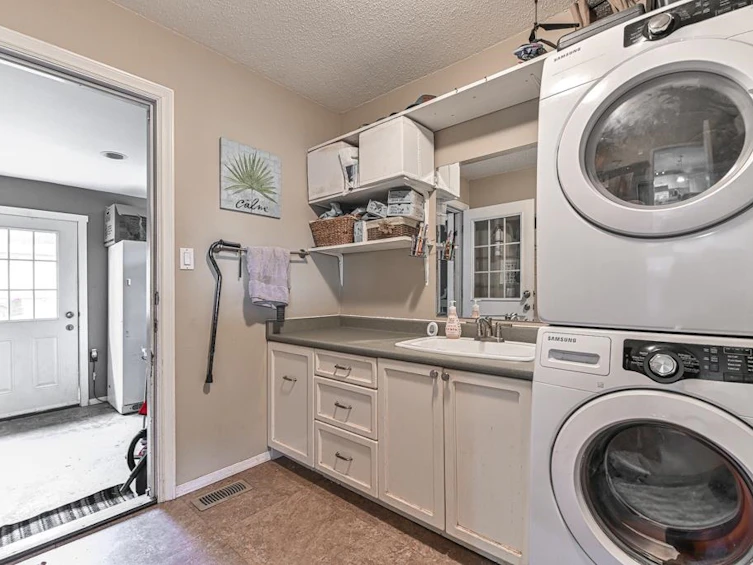 2561 Ross Road, Abbotsford, BC, V4X 1J3 - 20
