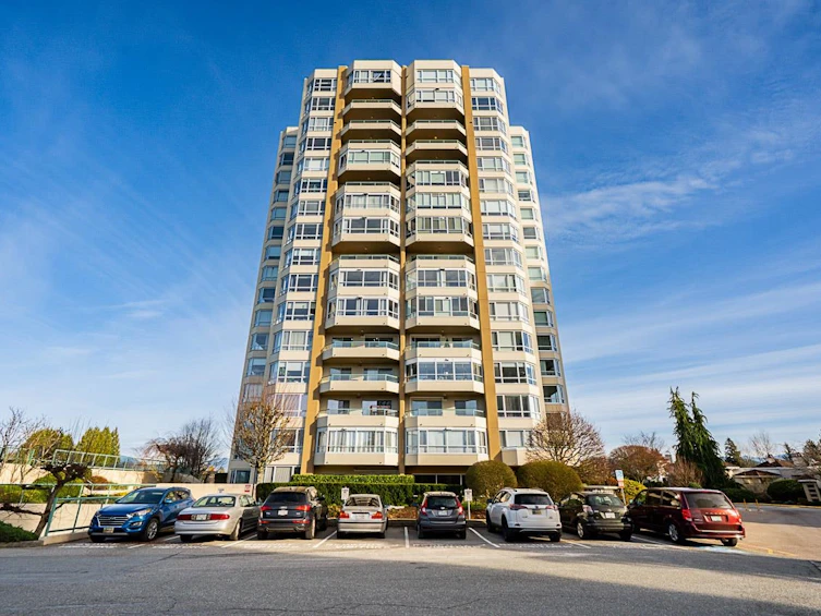 402-3190 Gladwin Road, Abbotsford, BC, V2T 5T2 - 3