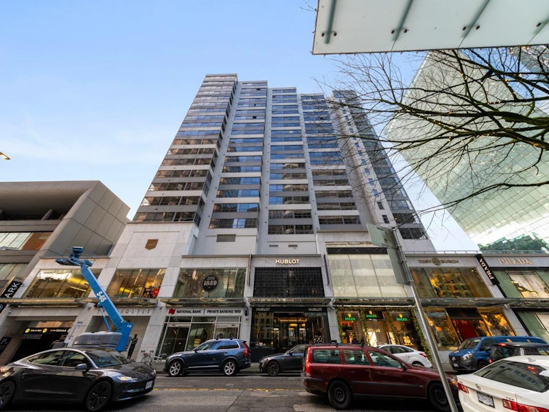 910 - 1060 Alberni Street, Vancouver BC V6E 4K2
