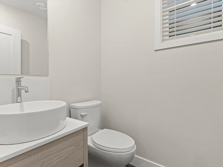 14-45500 Campus Drive, Chilliwack, BC, V2R 6E9 - 18