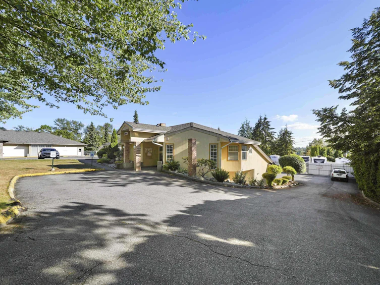 215-22514 116th Avenue, Maple Ridge, BC, V2X 0N8 - 16