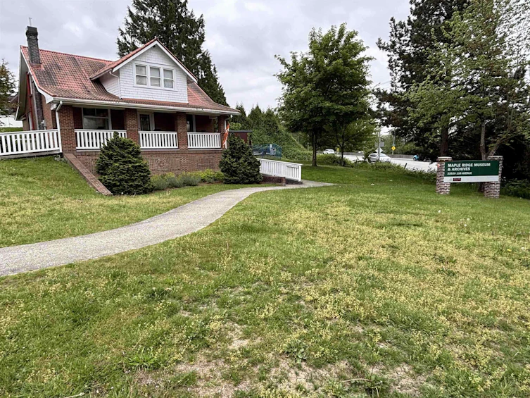 215-22514 116th Avenue, Maple Ridge, BC, V2X 0N8 - 24