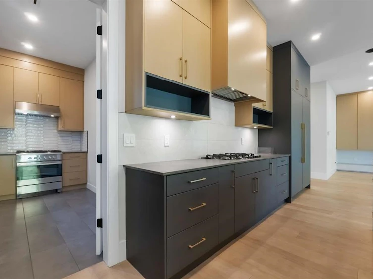 16211 96b Avenue, Surrey, BC, V4N 5X2 - 10