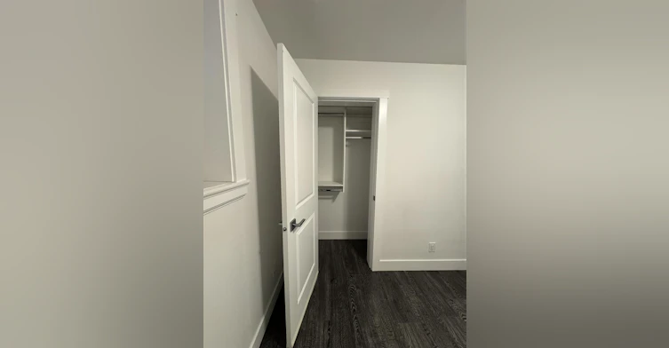 7305 11th Avenue, Burnaby, BC, V3N 2M9 - 10
