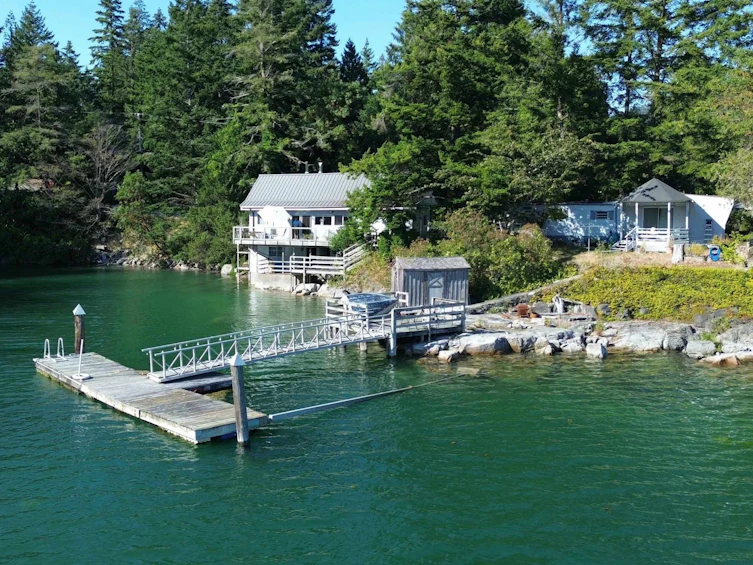 4776 Francis Peninsula Road, Pender Harbour Egmont, BC, V0N 2H1