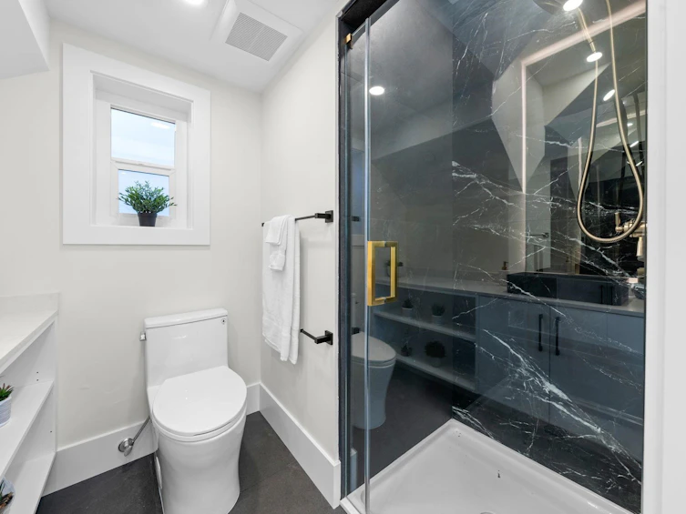 4320 Nanaimo Street, Vancouver, BC, V5N 5J1 - 23