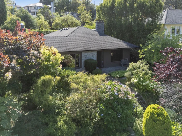 2533 Wallace Crescent, Vancouver, BC, V6R 3V3 - 33