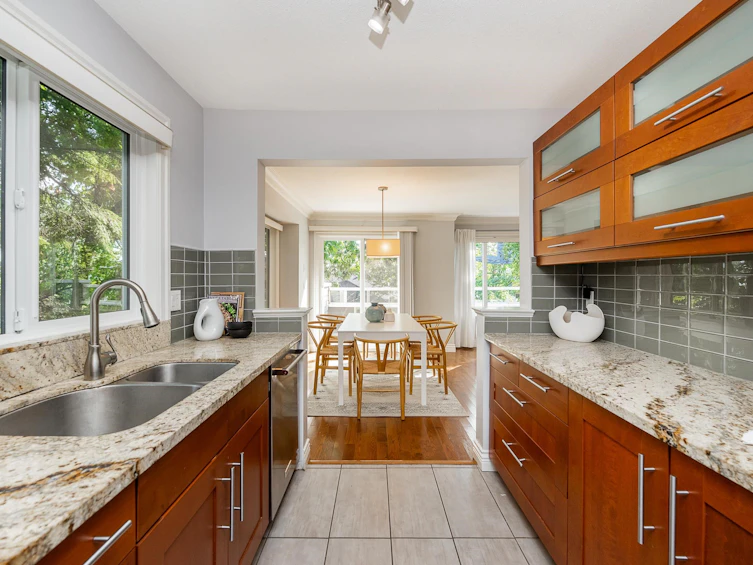 4-181 Ravine Drive, Port Moody, BC, V3H 4T3 - 5