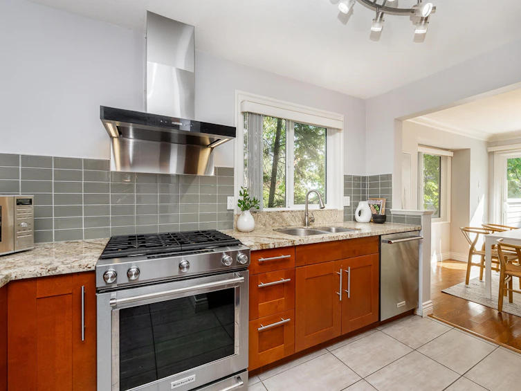 4-181 Ravine Drive, Port Moody, BC, V3H 4T3 - 8