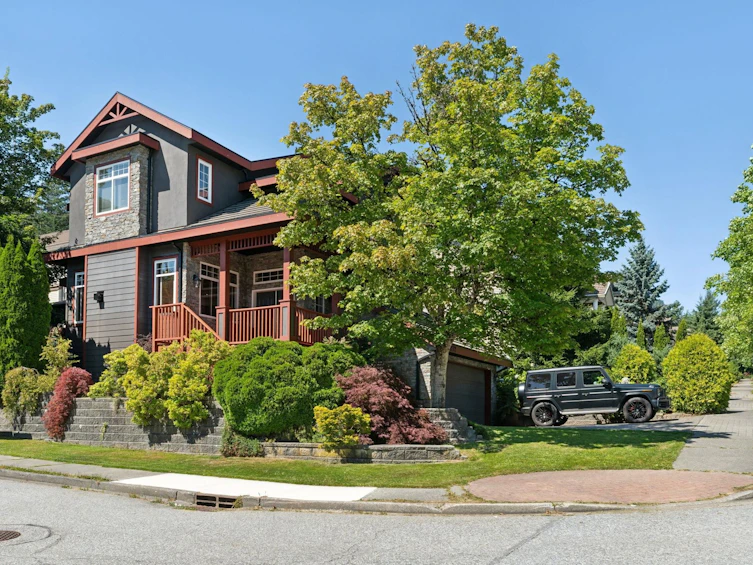 2172 Parkway Boulevard, Coquitlam, BC, V3E 3N3