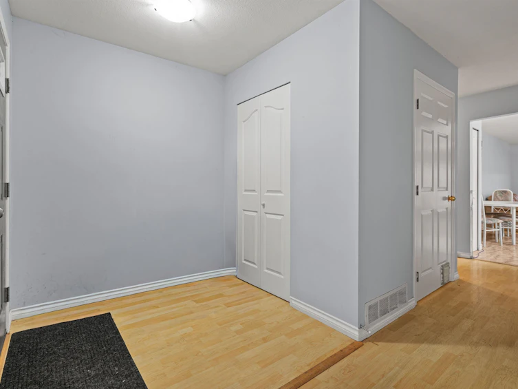 45812 Thomas Road, Chilliwack, BC, V2R 3W9 - 2
