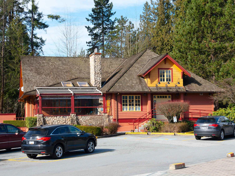 107-1155 Ross Road, North Vancouver, BC, V7K 1C6 - 27