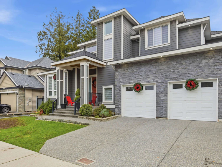 6028 188 Street, Surrey, BC, V3S 7V9 - 2