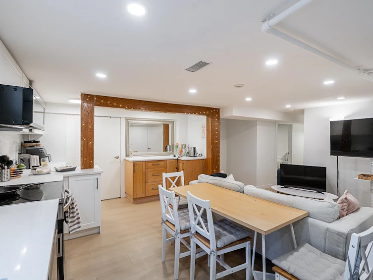 3343 W 3rd Avenue, Vancouver, BC, V6R 1L3 - 18