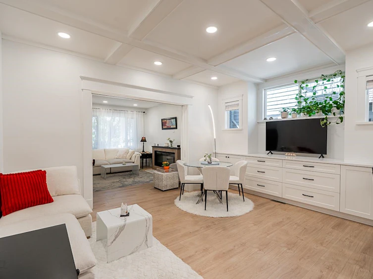 3343 W 3rd Avenue, Vancouver, BC, V6R 1L3 - 8