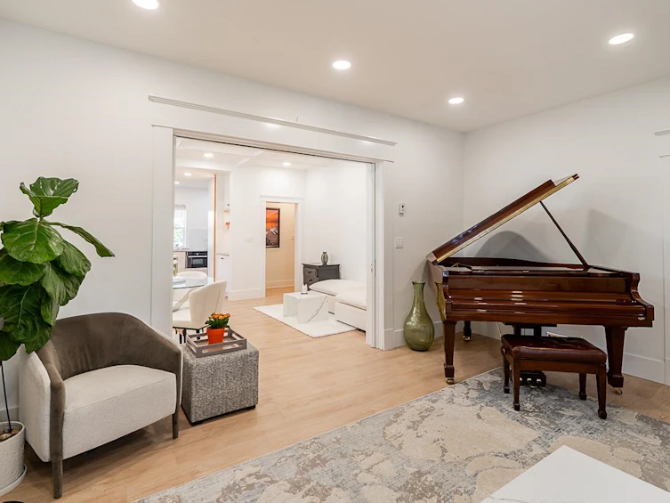3343 W 3rd Avenue, Vancouver, BC, V6R 1L3 - 5