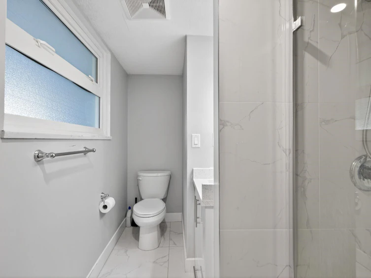 11822 73 Avenue, Delta, BC, V4C 1C4 - 12