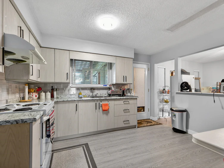 11822 73 Avenue, Delta, BC, V4C 1C4 - 10