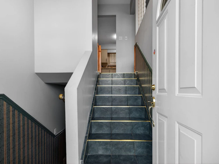 11822 73 Avenue, Delta, BC, V4C 1C4 - 4