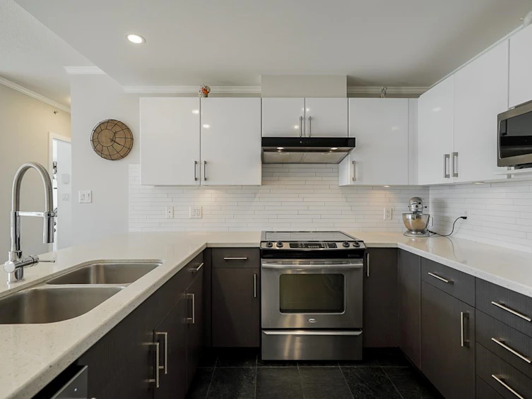 1102-14 Begbie Street, New Westminster, BC, V3M 0C4 - 6