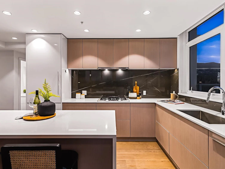 1301-1675 Lions Gate Lane, North Vancouver, BC, V7P 0E3 - 23