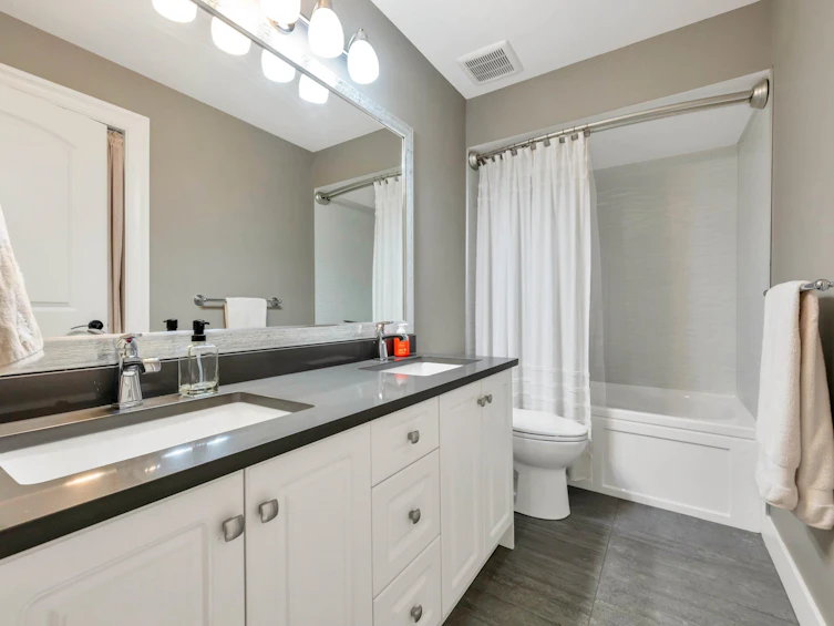 21842 44 Avenue, Langley, BC, V3A 3E8 - 31