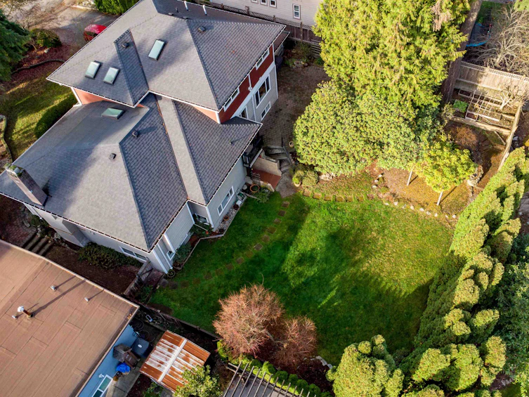2050 Sperling Avenue, Burnaby, BC, V5B 4K5 - 40