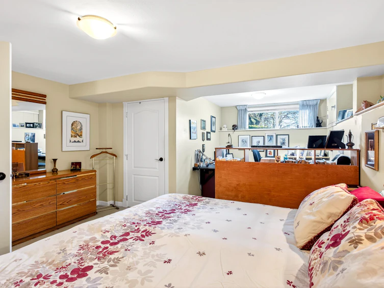 2050 Sperling Avenue, Burnaby, BC, V5B 4K5 - 33