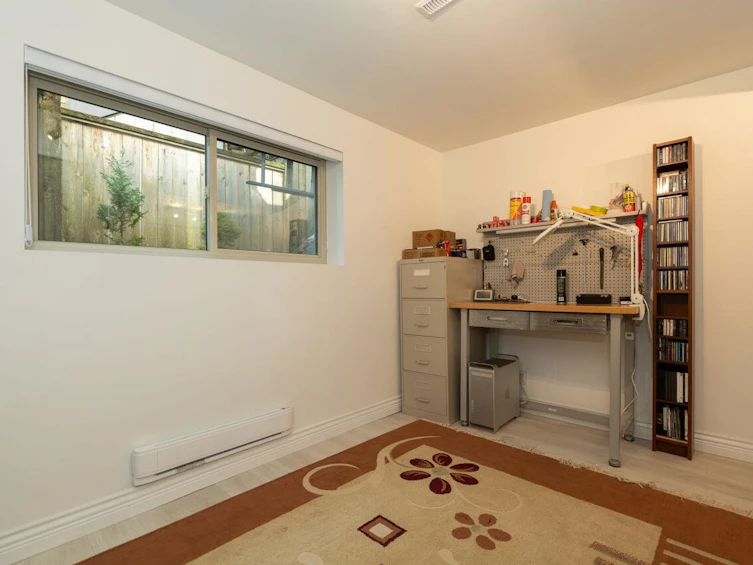 3595 Princess Avenue, North Vancouver, BC, V7N 2E4 - 25