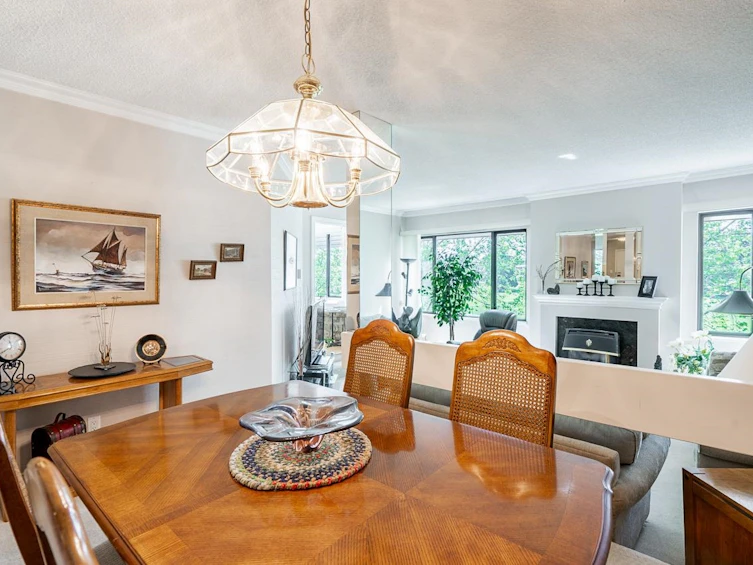 305-15313 19 Avenue, Surrey, BC, V4A 1X6 - 12