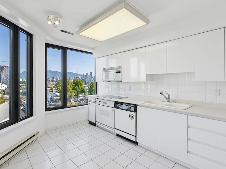 609-2201 Pine Street, Vancouver, BC, V6J 5E7 - 9