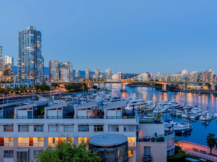 906-1288 Marinaside Crescent, Vancouver, BC, V6Z 2W5 - 4